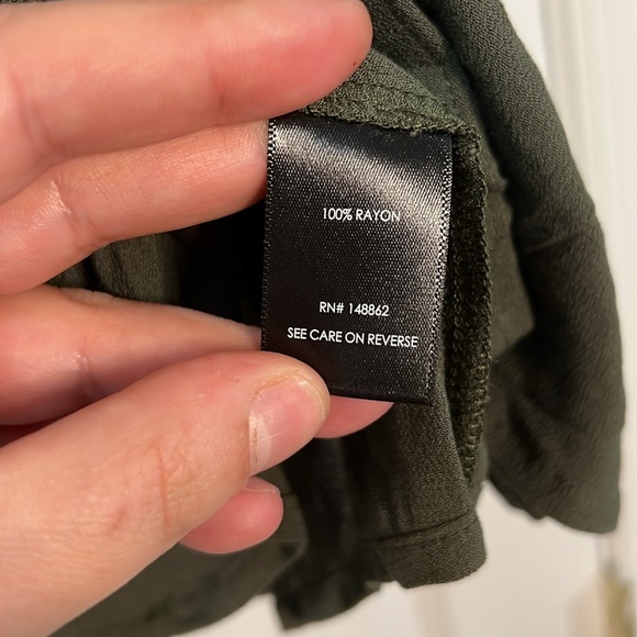 NWT Torrid green sleeveless button down top shirt tie bow collar 2X - Picture 8 of 9